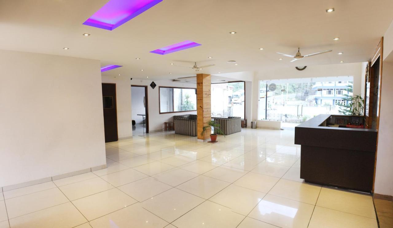 Vatika - The Riverside Hotel 3*