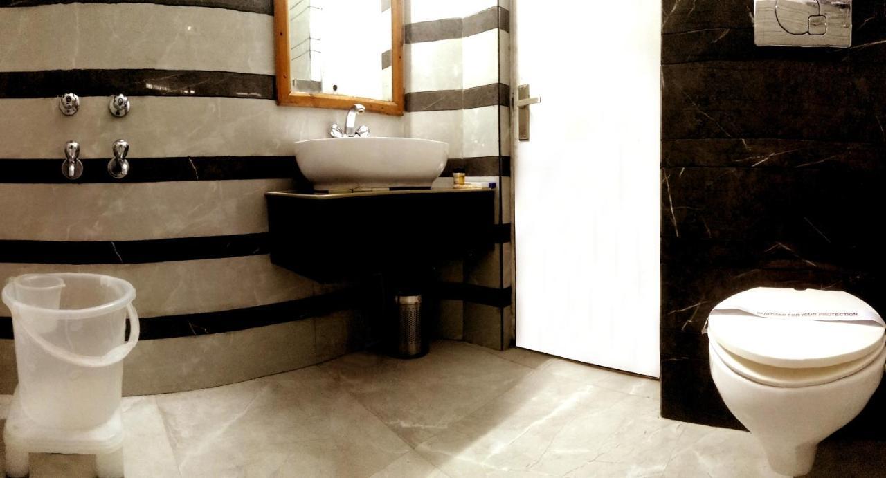 Hotel Vatika - The Riverside 3*