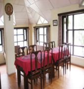 Nishaad Hotel 2*