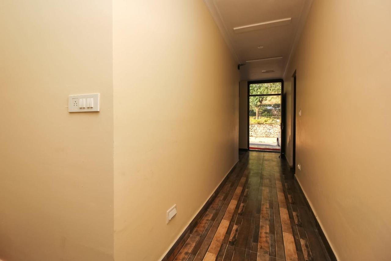 Oyo 39391 Jk 3* Dharamshala