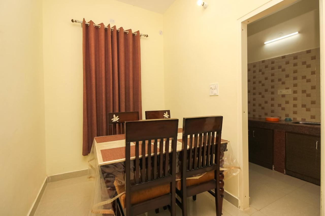 Oyo 39391 Jk Hotel 3*