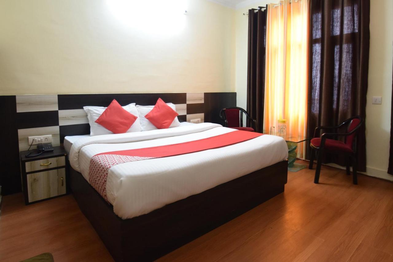 Oyo 6983 Sn Resort