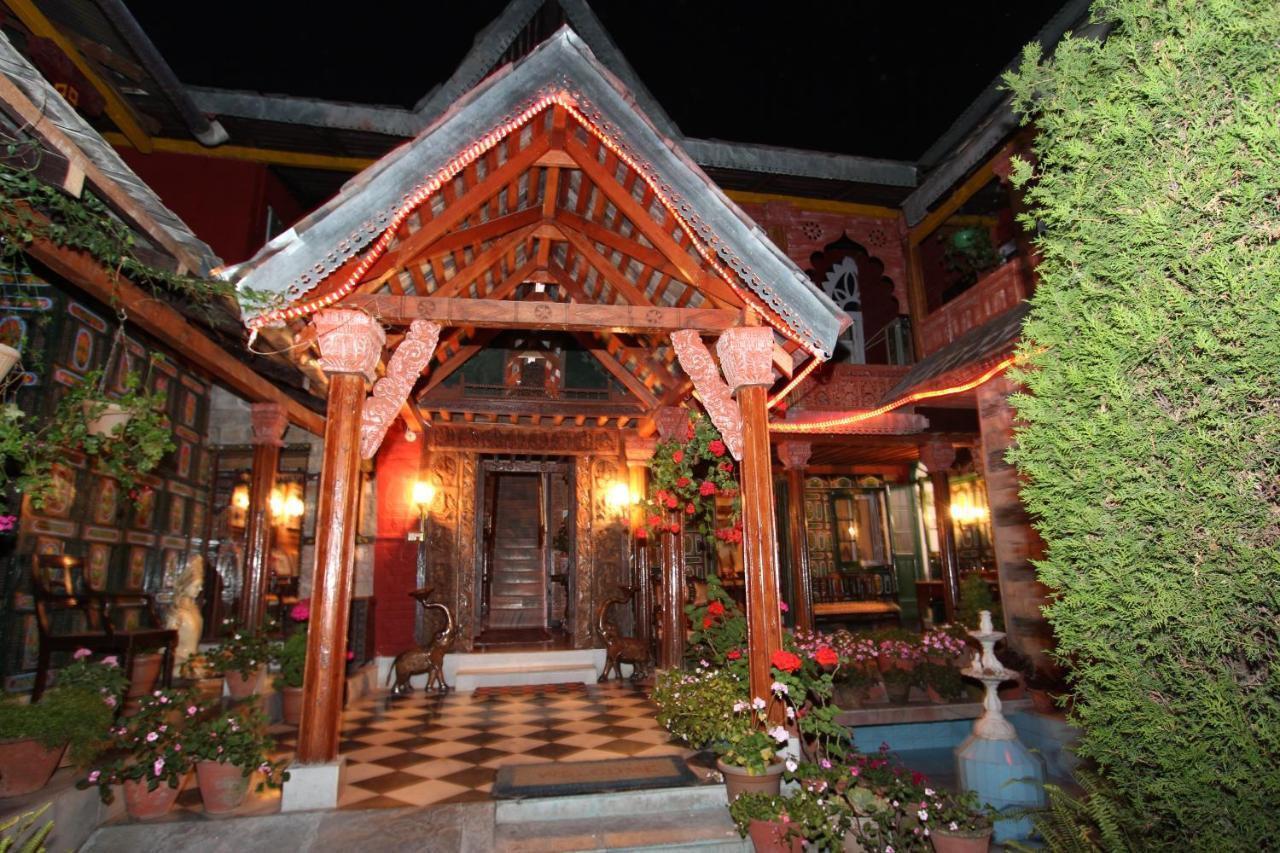 Hotel Welcomheritage Grace 3*