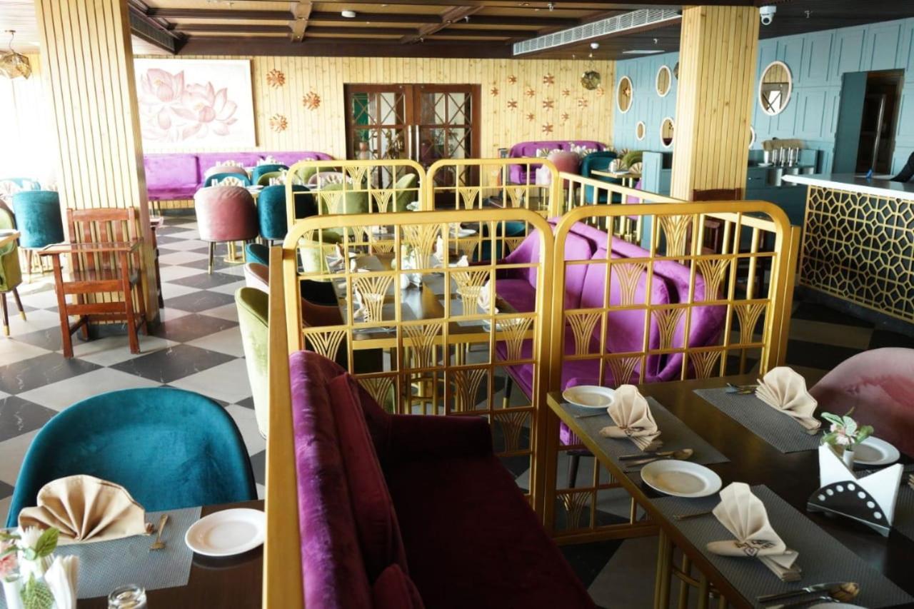 Resort Surya Mcleod *