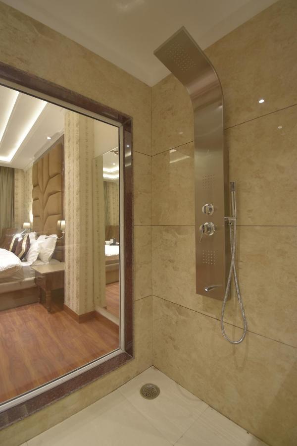 Grand Him Queen Hot And Cold Hotel Dharamshala