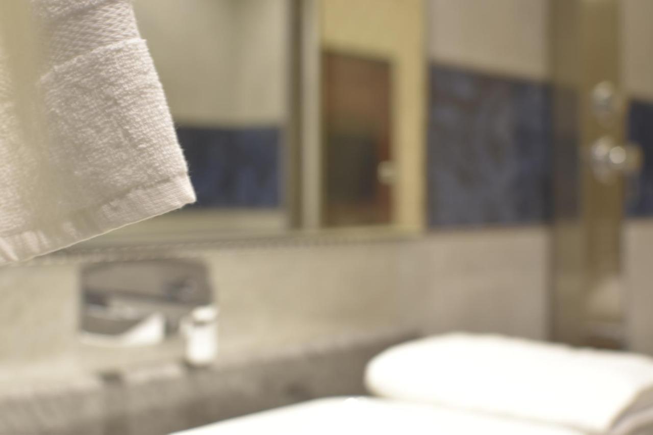Grand Him Queen Hot And Cold Hotel 3*
