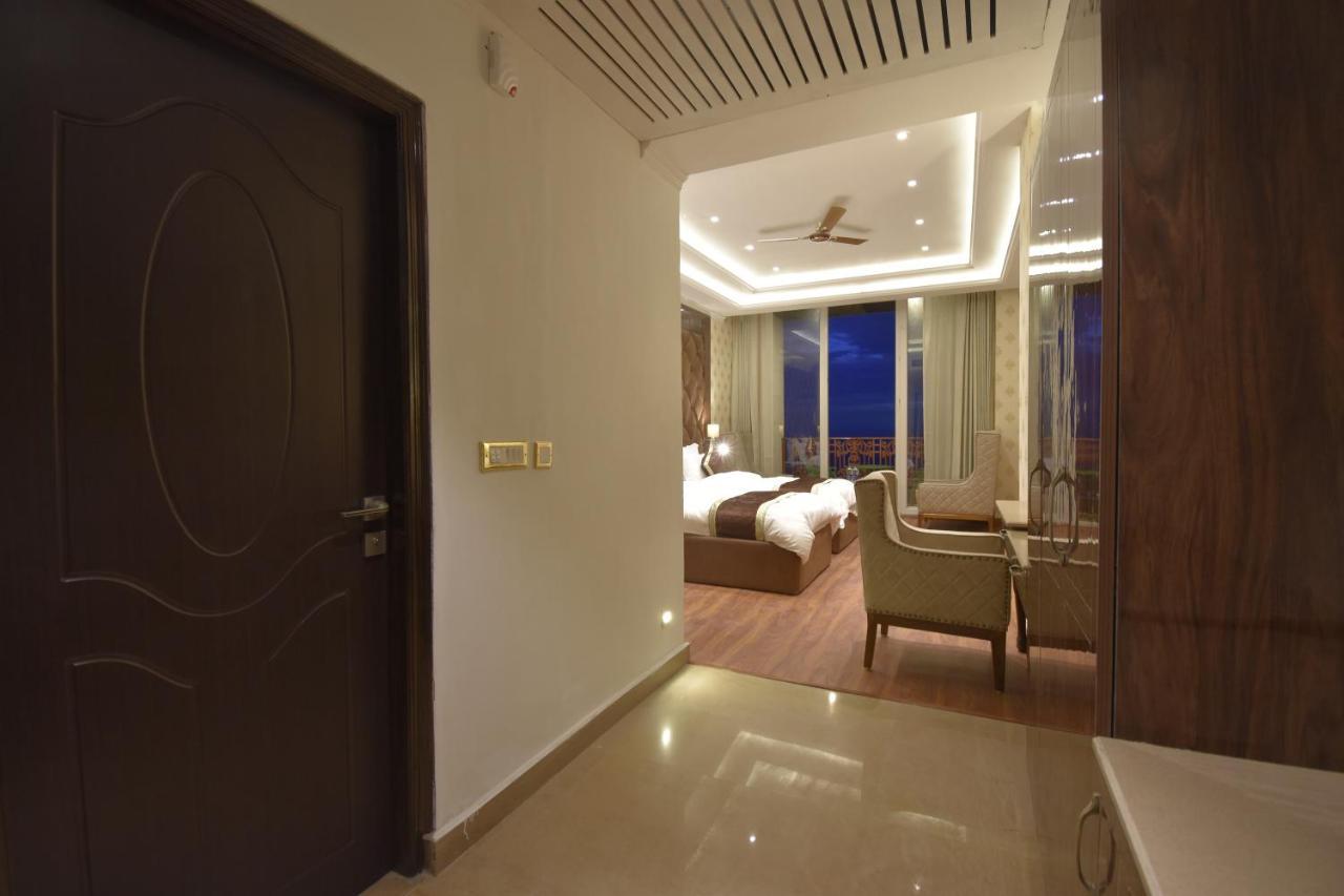 Hotel Grand Him Queen Hot And Cold 3*