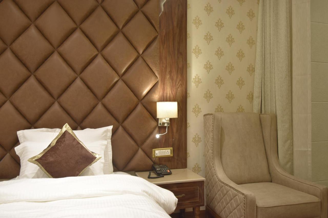 Grand Him Queen Hot And Cold 3* Dharamshala