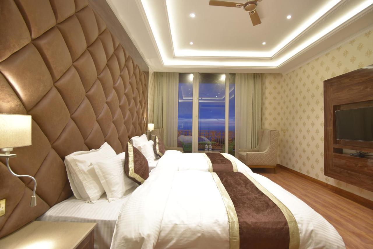 Hotel Grand Him Queen Hot And Cold 3*