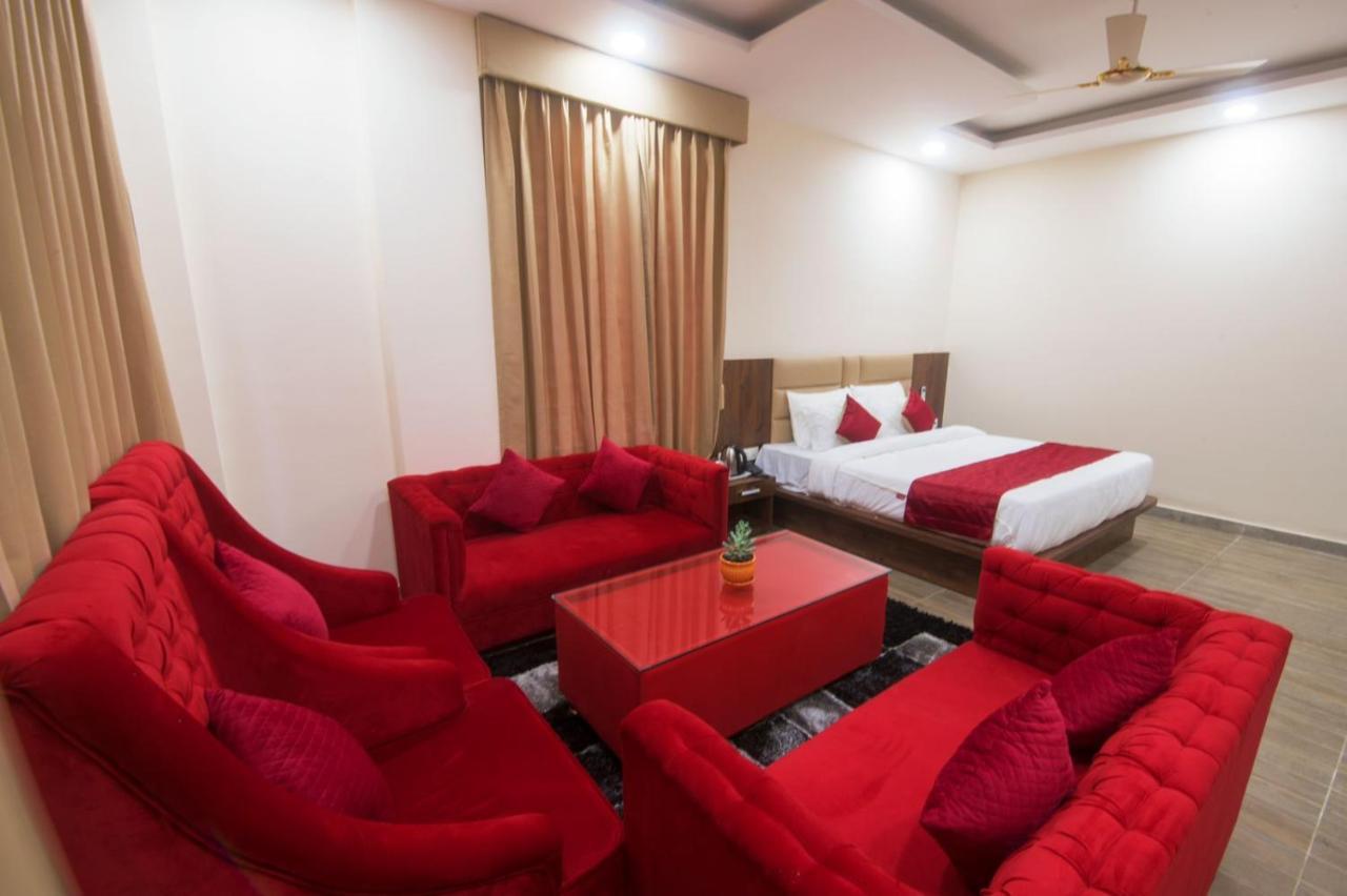 Hotel Shivaay Morex- A Vegetarian Dharamshala