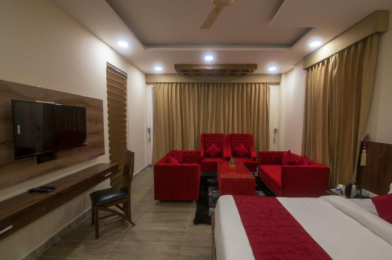 Hotel Shivaay Morex- A Vegetarian Dharamshala