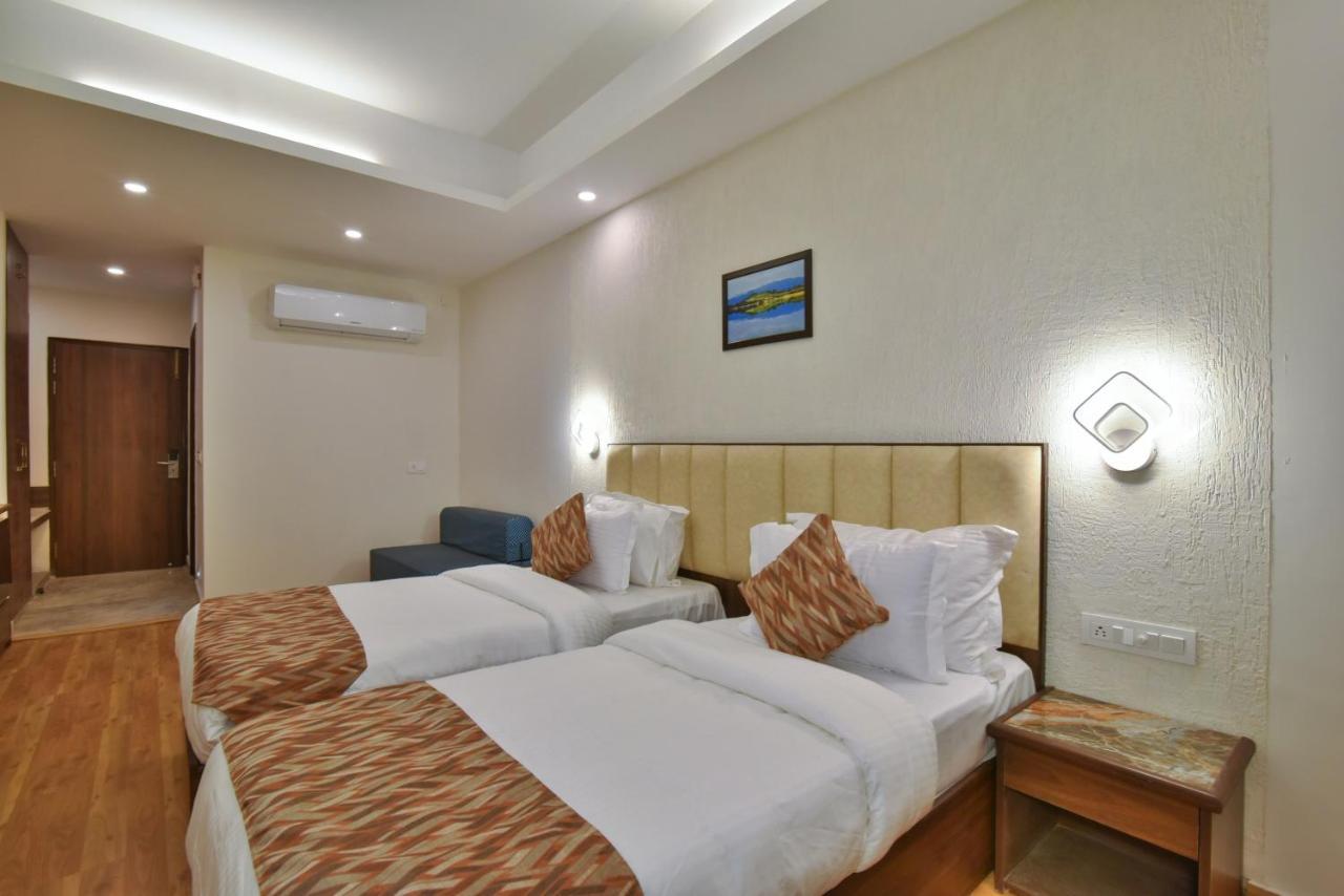 Hotel Asian International 3*
