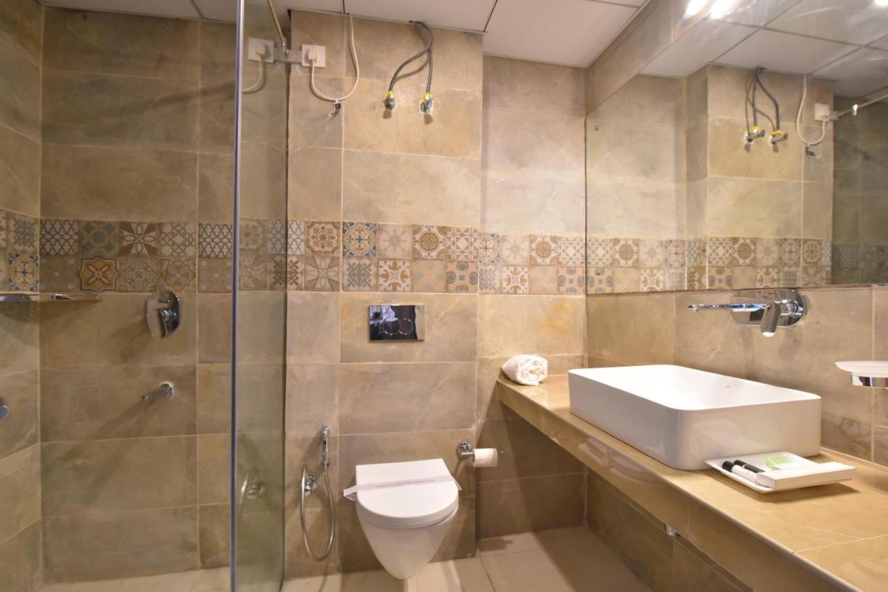 Hotel Asian International 3*