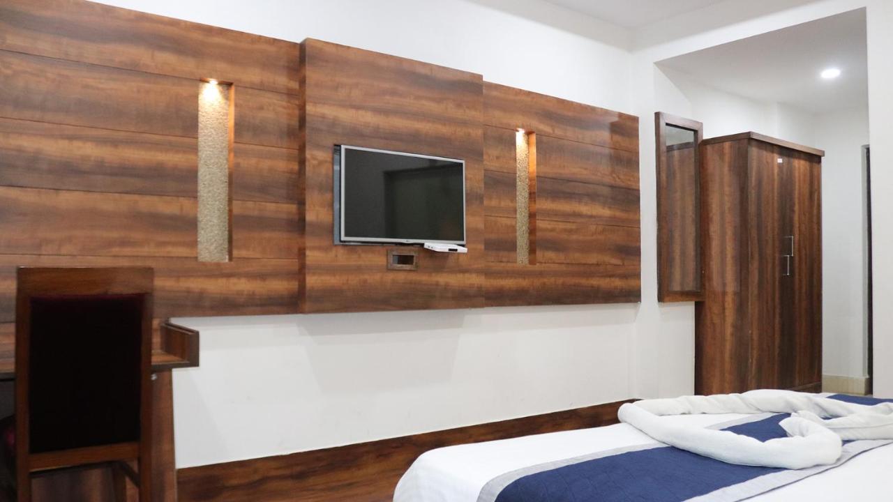 Hotel Ak Continental - Mcleodganj 3*