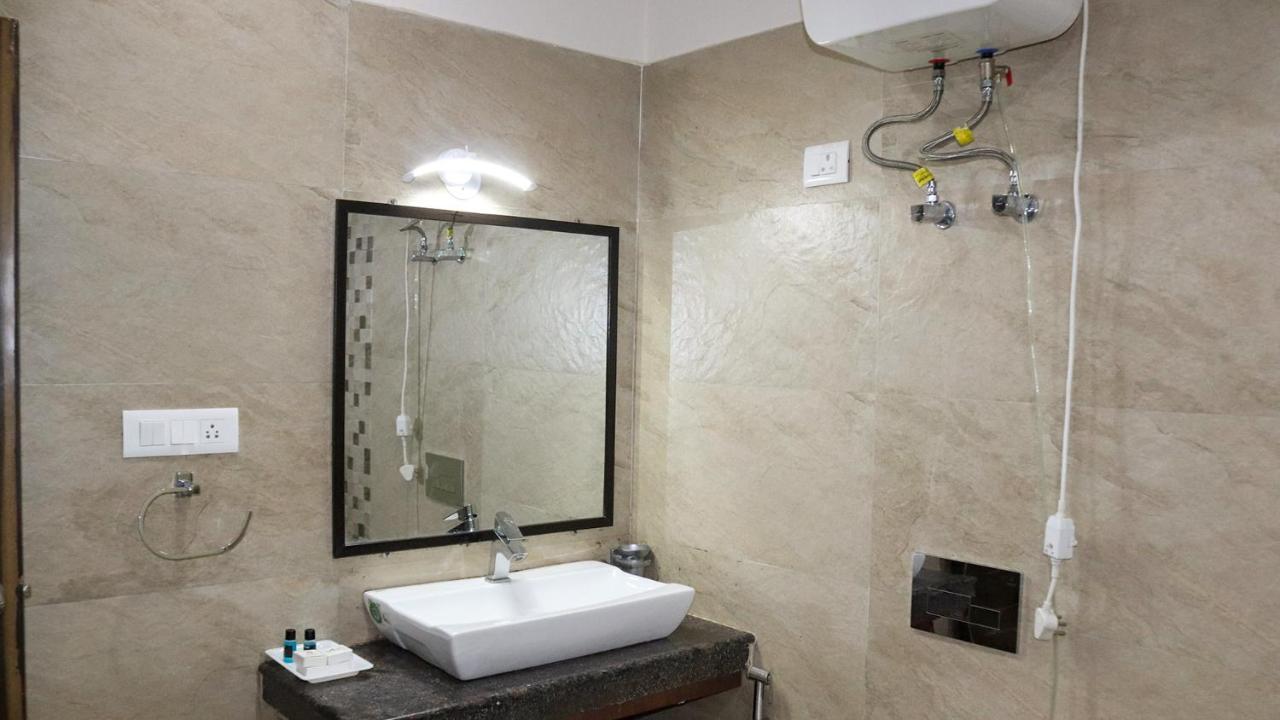 Ak Continental - Mcleodganj Dharamshala