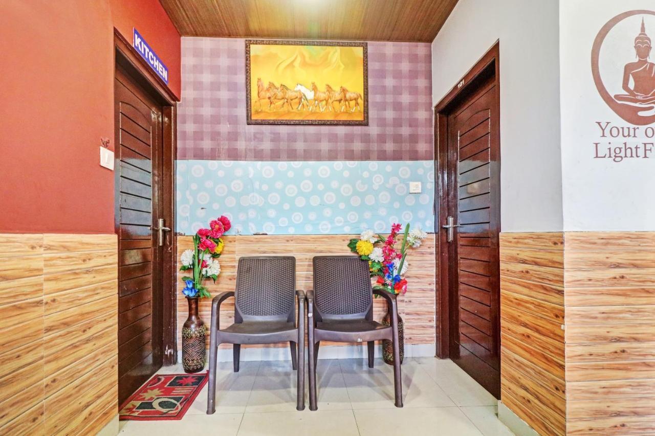 Oyo Om House