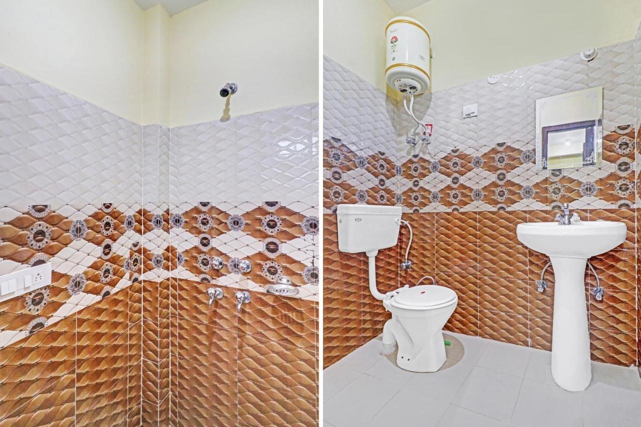 Oyo Om House Hotel 3*