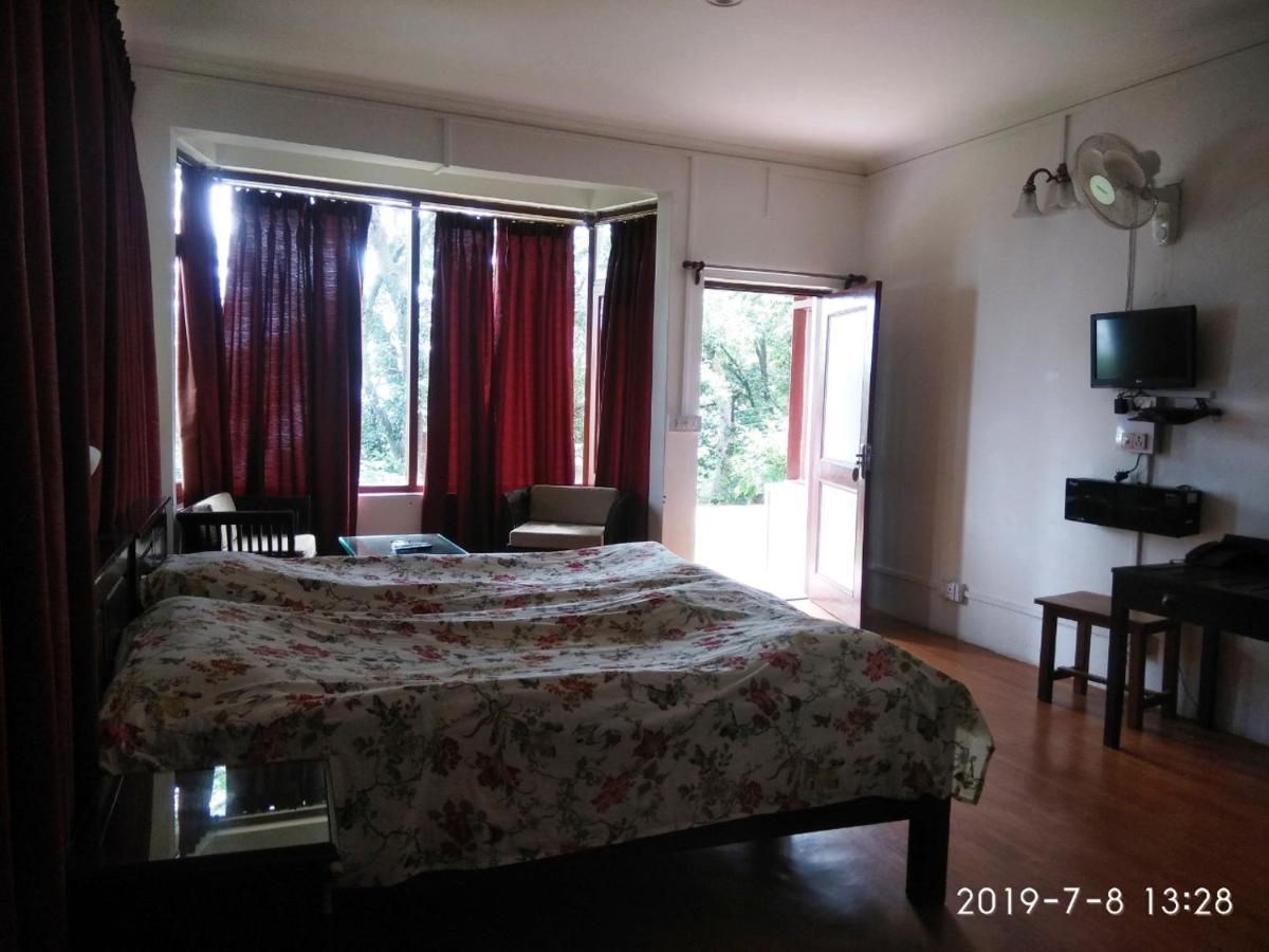 Clouds End Villa, A Heritage Home Stay, 10 Mins From Mcleodganj Hotel 3*