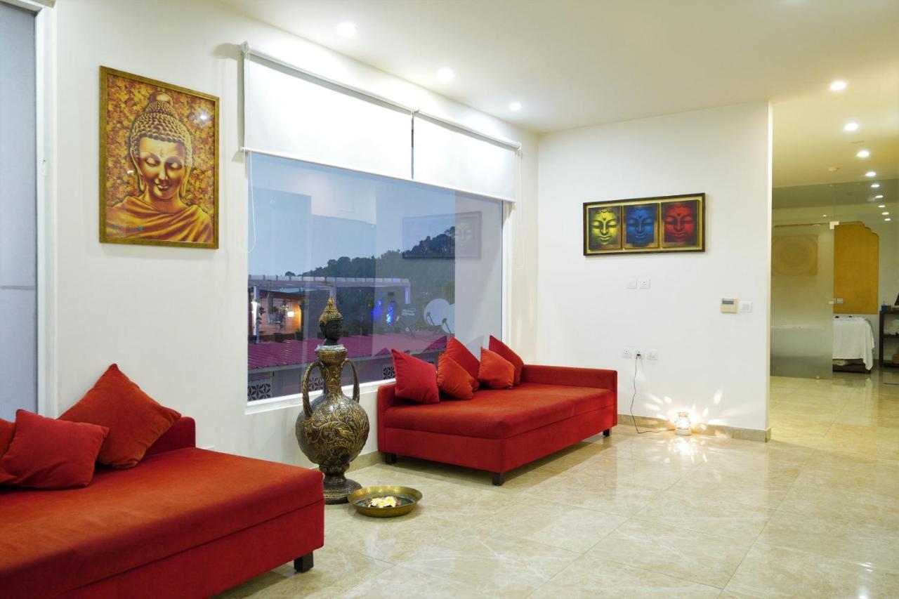 Indraprastha 4*