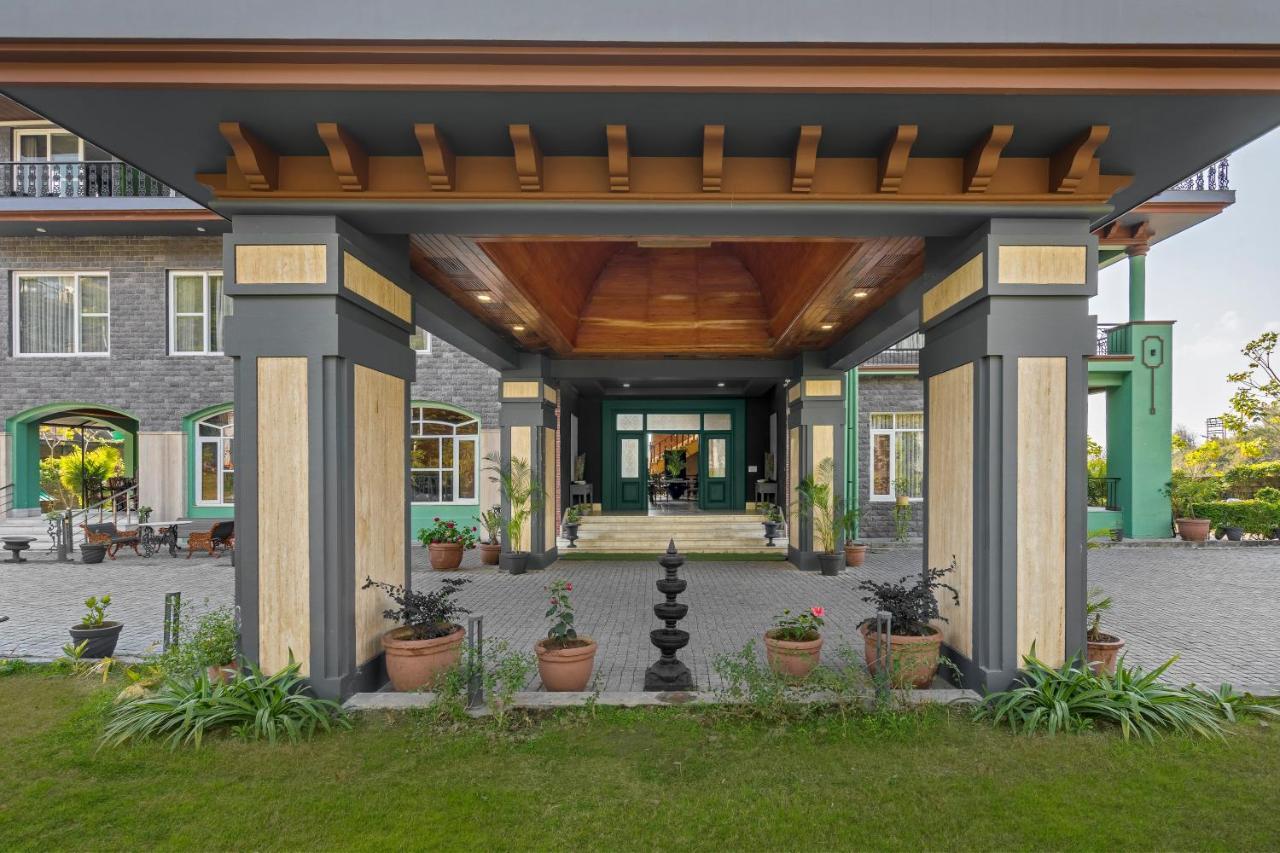 Resort The Atman By Leisure