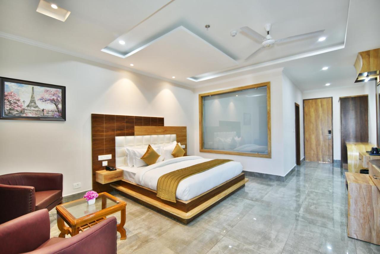 Hotel Dhauladhar Hills Resort