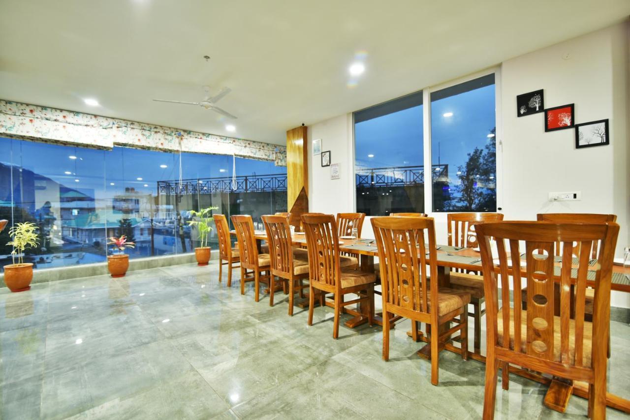 Hotel Dhauladhar Hills Resort 4*