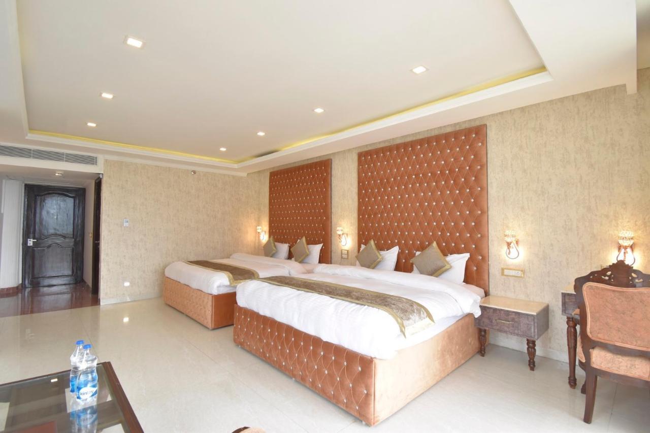 Hotel The Royal Castle
