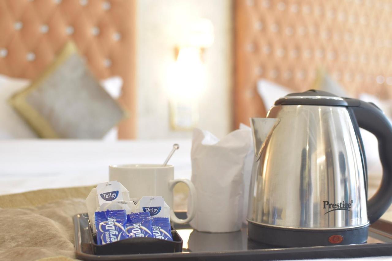 Hotel The Royal Castle 3*