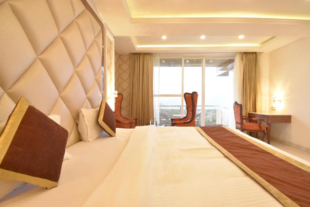 The Royal Castle Hotel Dharamshala