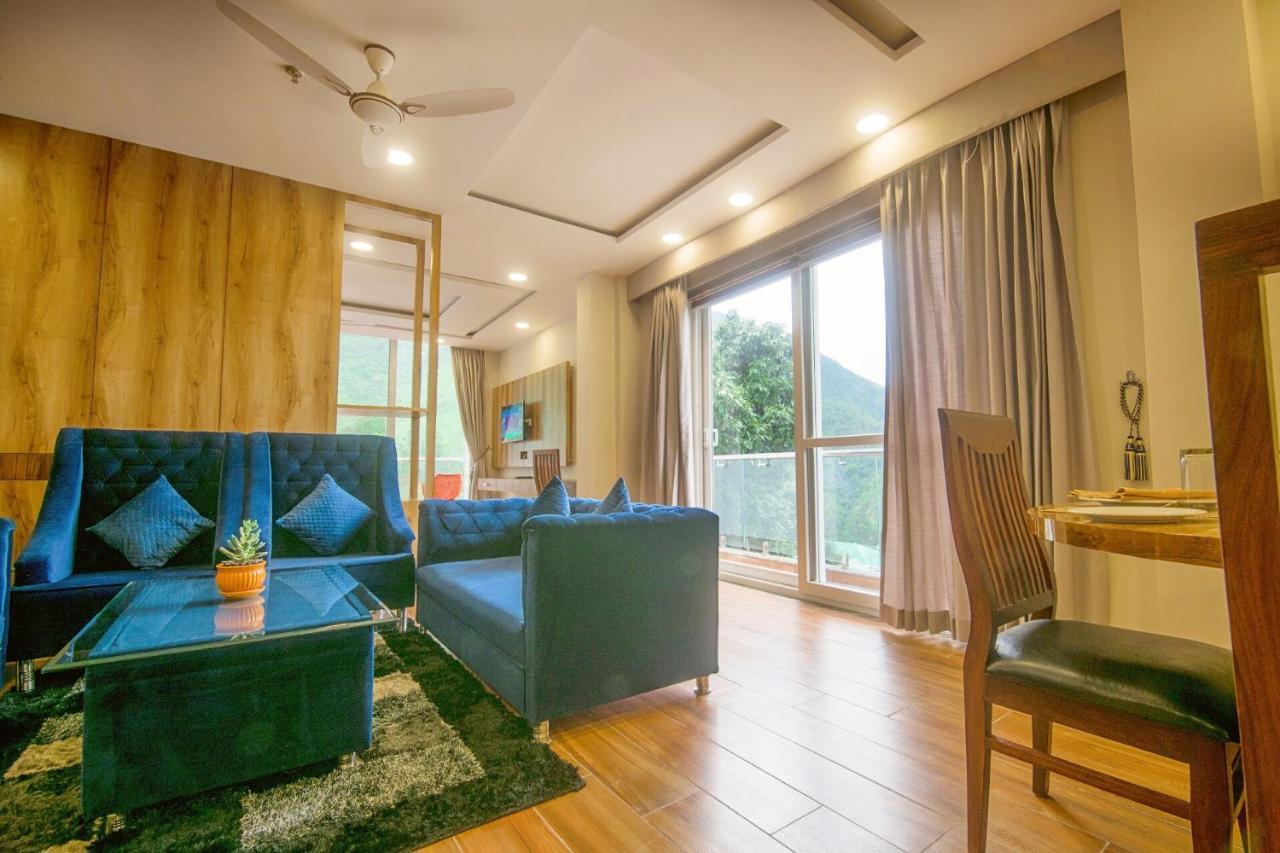 Hotel Shivaay Morex- A Vegetarian 4*