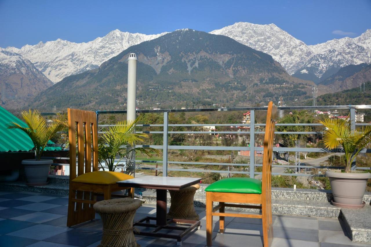 Hotel Serene 4*