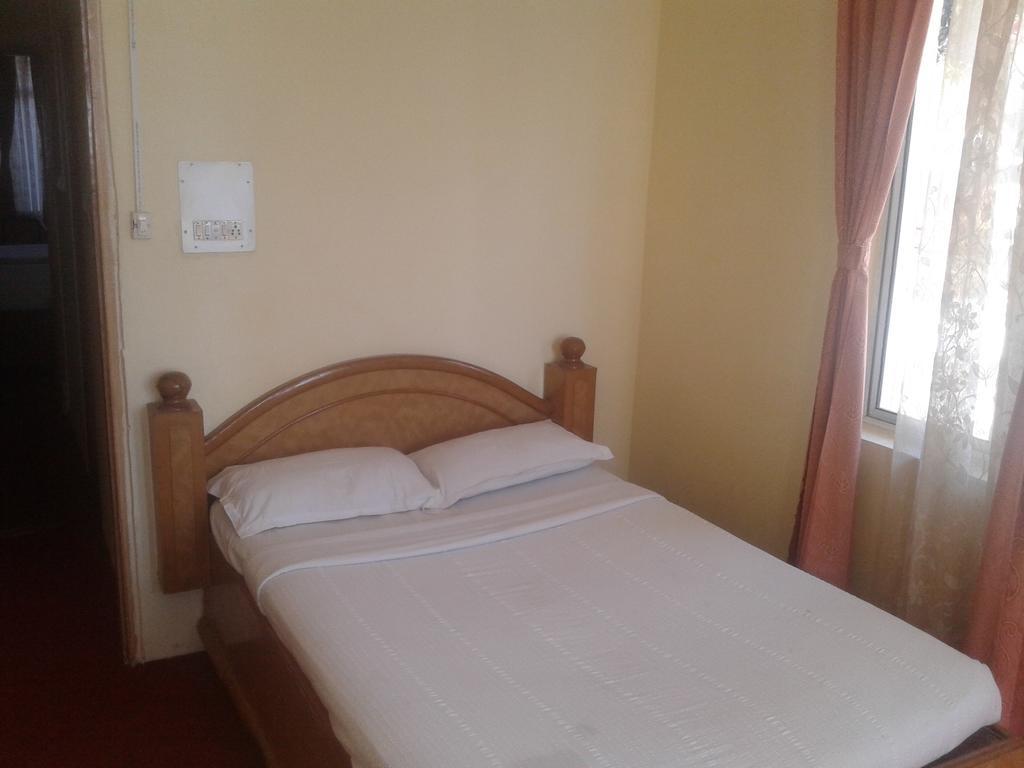Anand Palace Hotel 3*