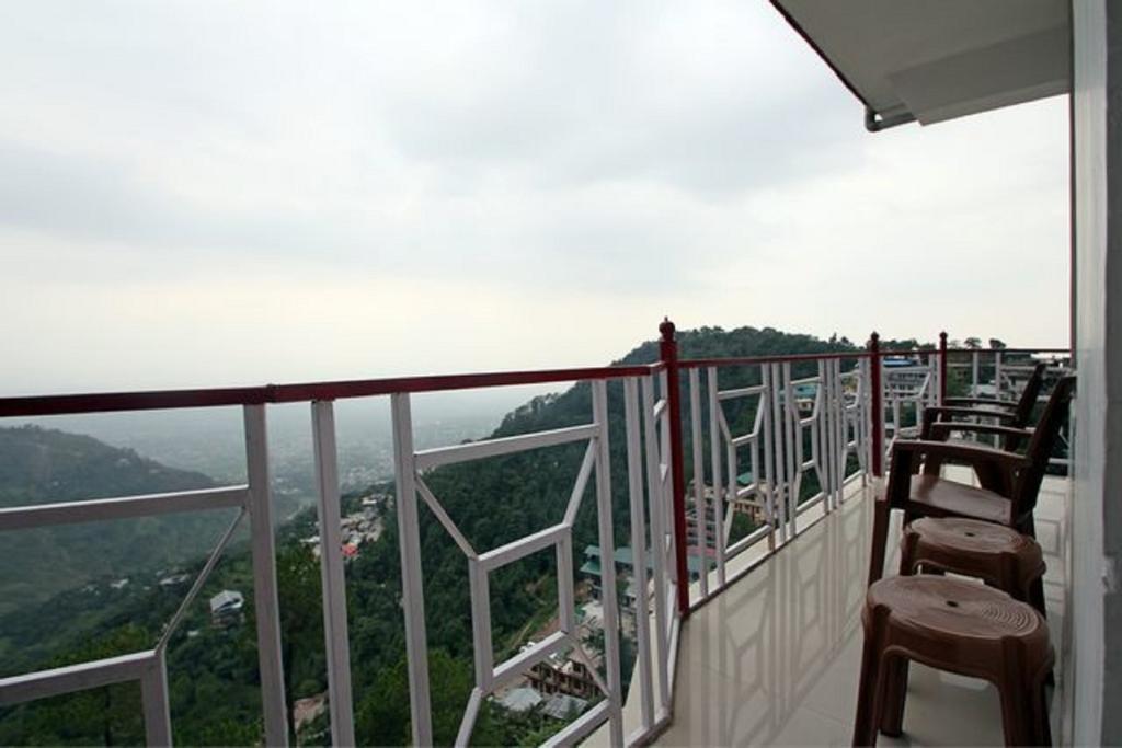 Deodar 3*
