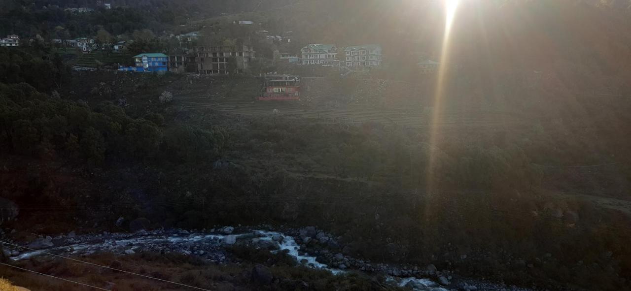 Devdar Hotel Dharamshala