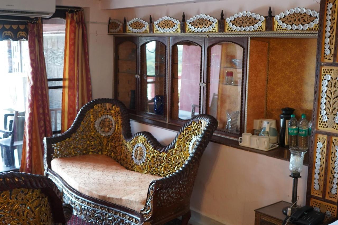 Hotel Welcomheritage Grace 3*