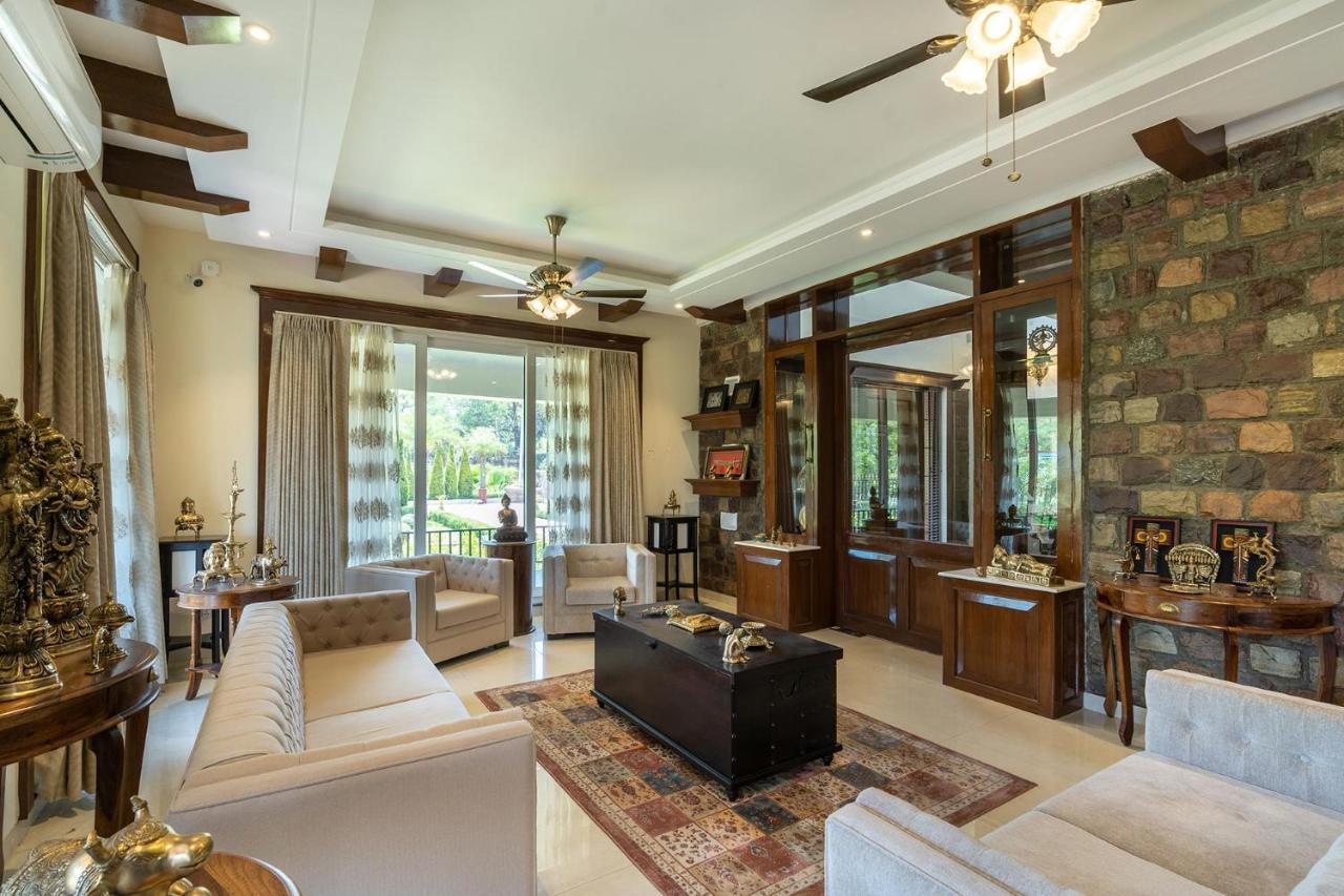 Stayvista At Dhauladhar House - Luxurious Chateau In Kangra Dharamshala