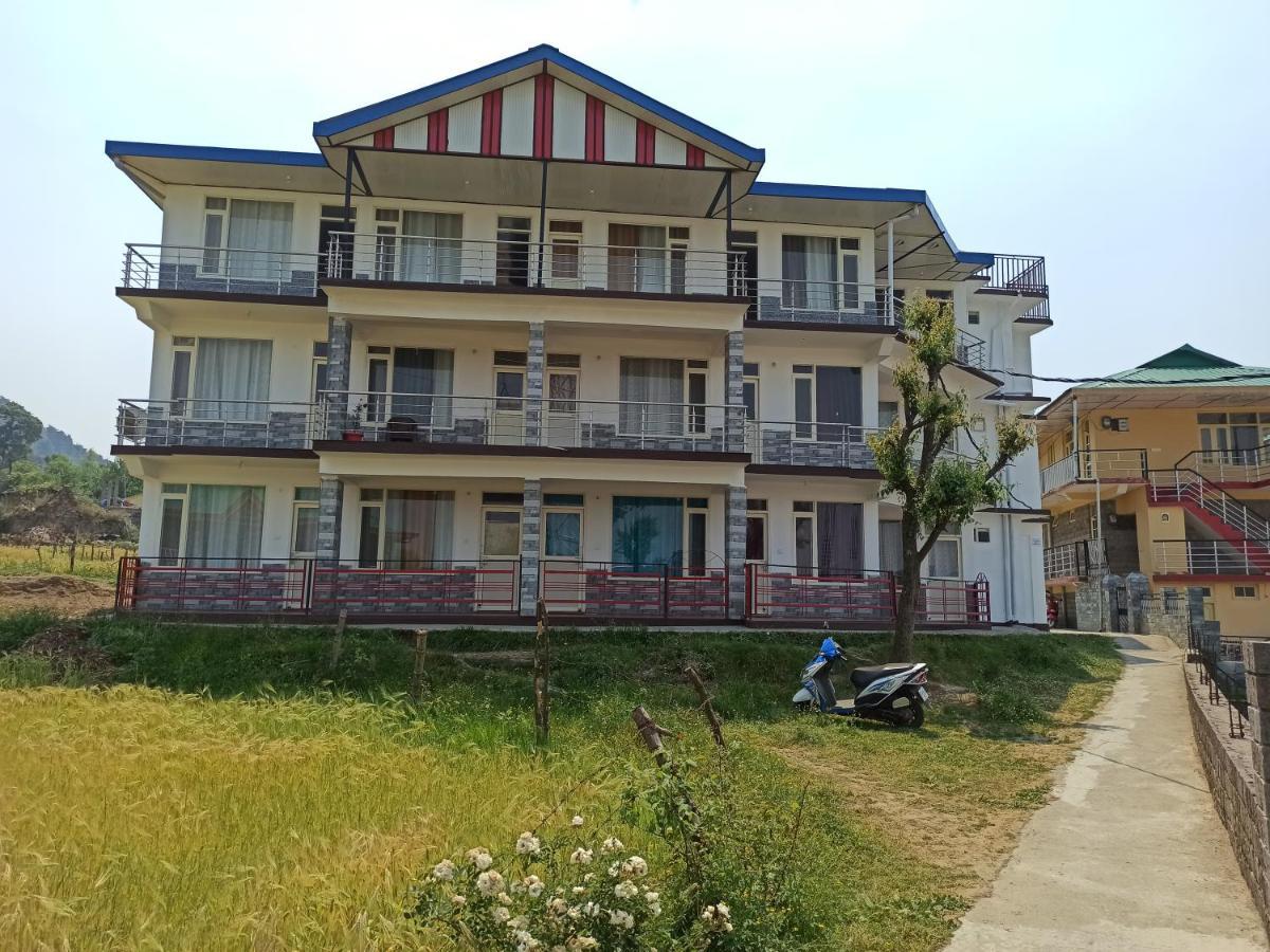 Naddi Edge Hotel 3*