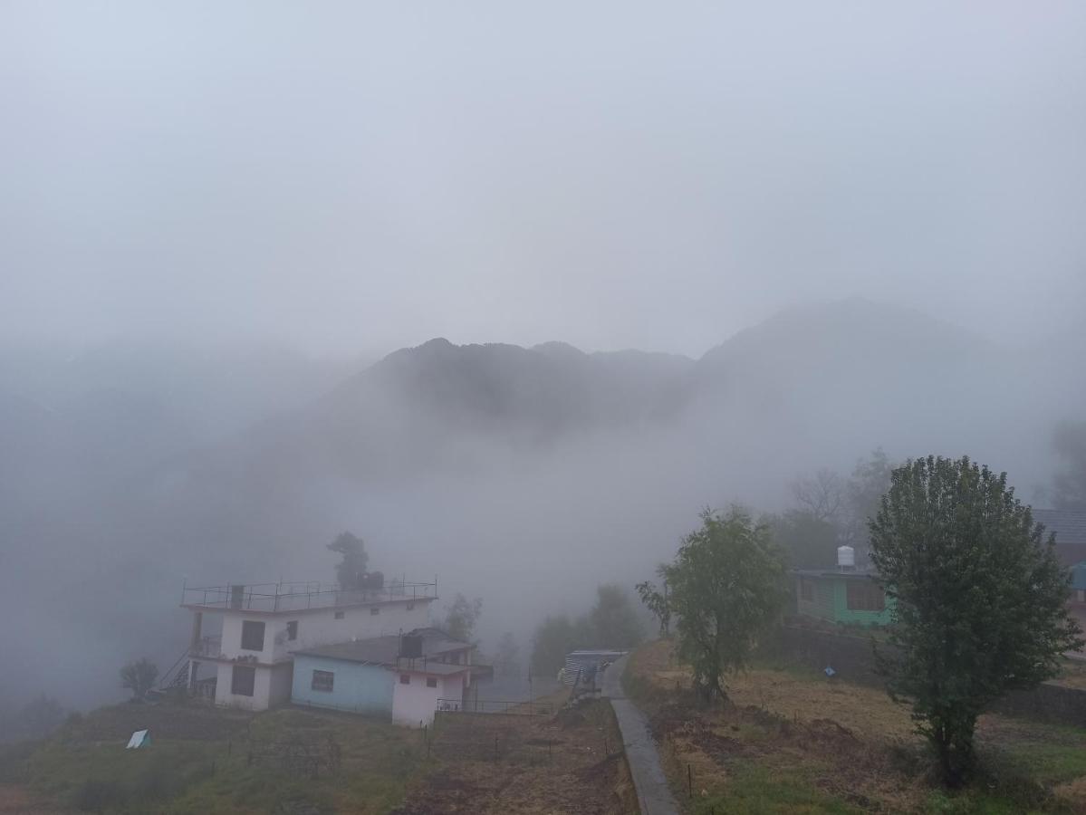 Hotel Naddi Edge