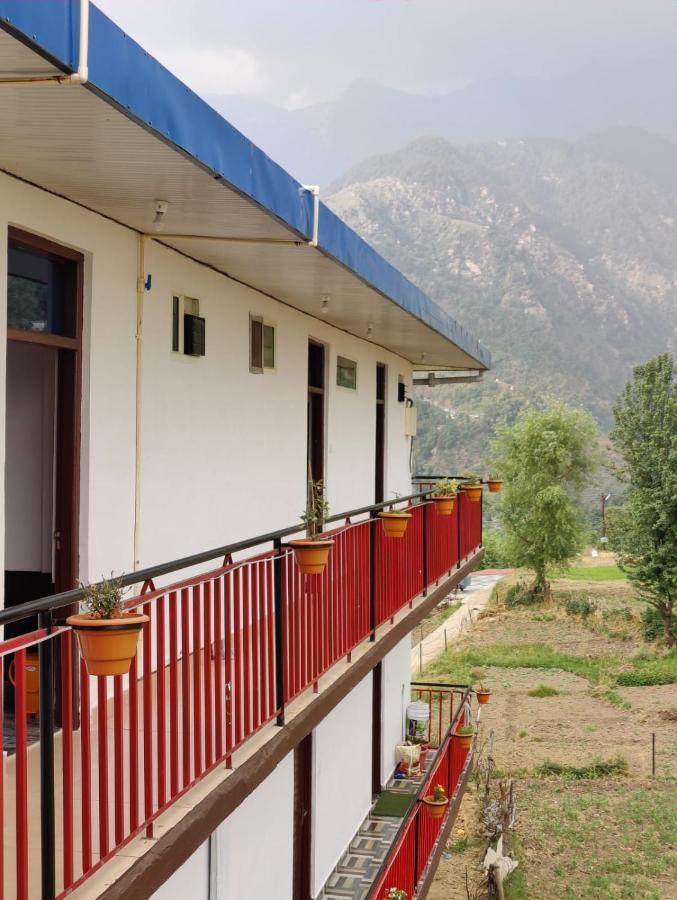 Hotel Naddi Edge 3*