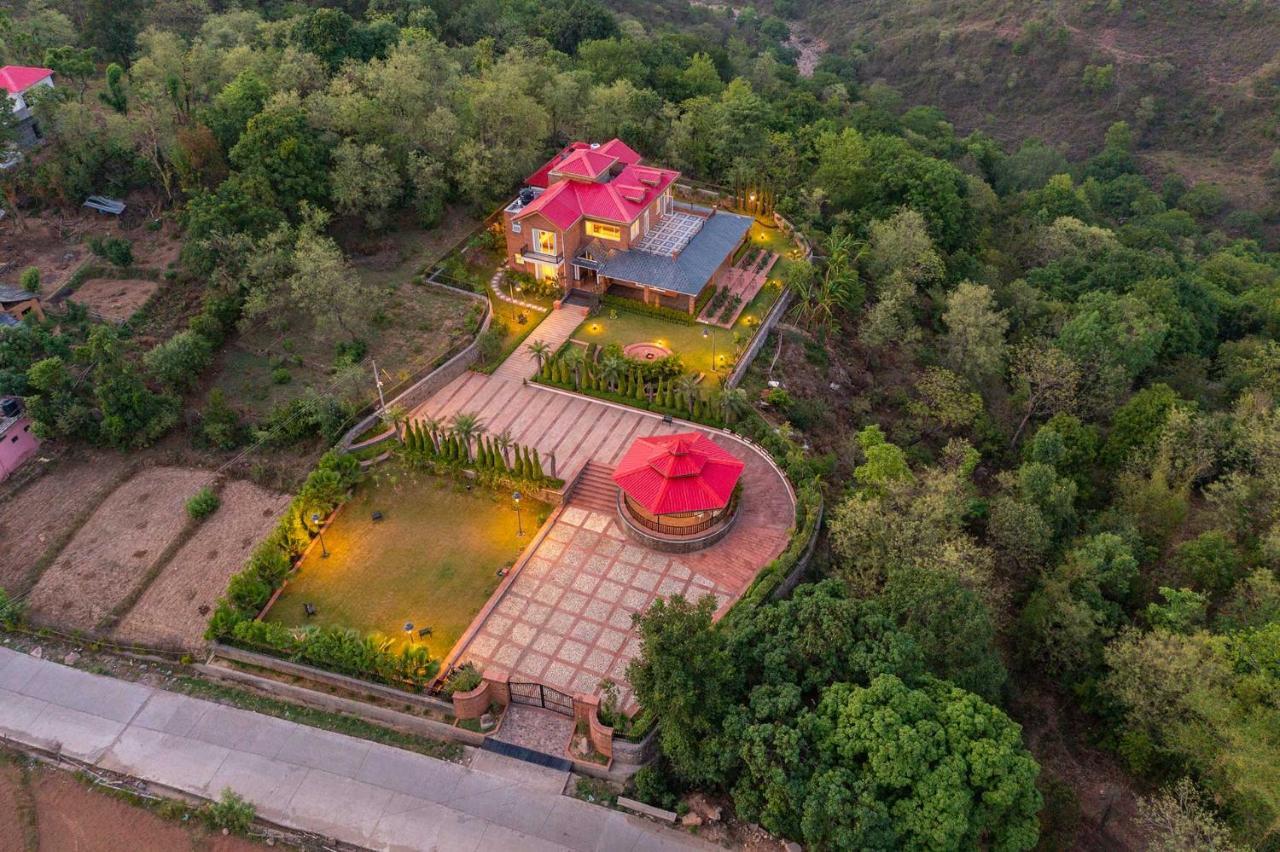 Villa Stayvista At Dhauladhar House - Luxurious Chateau In Kangra Dharamshala