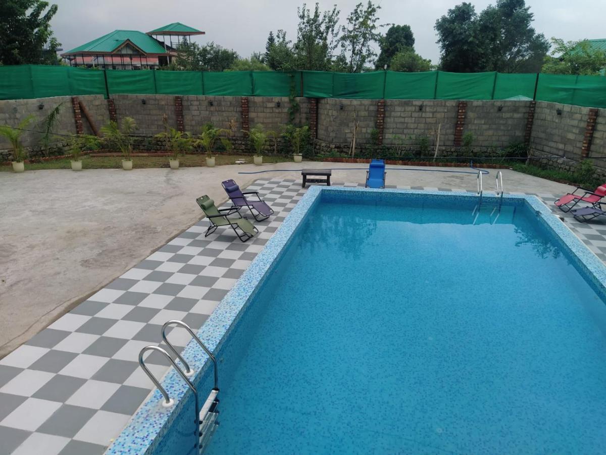 Dhauladhar Hills Resort 4*