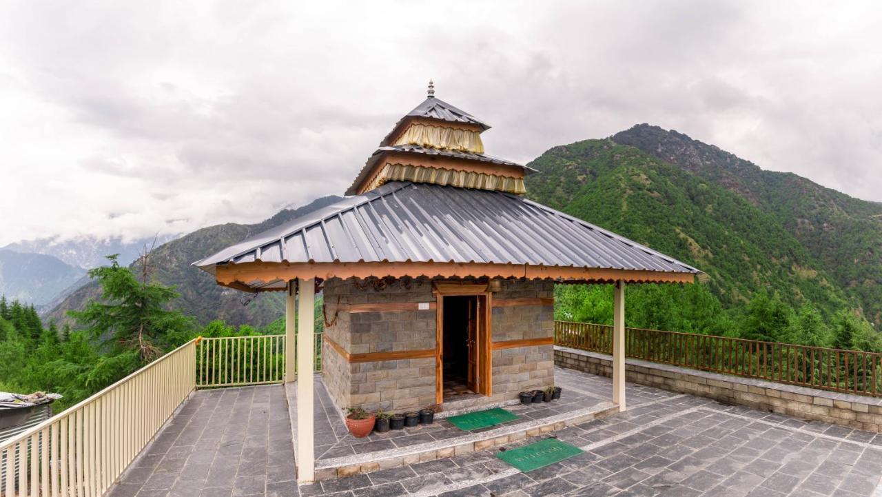 Eagles Nest Resort