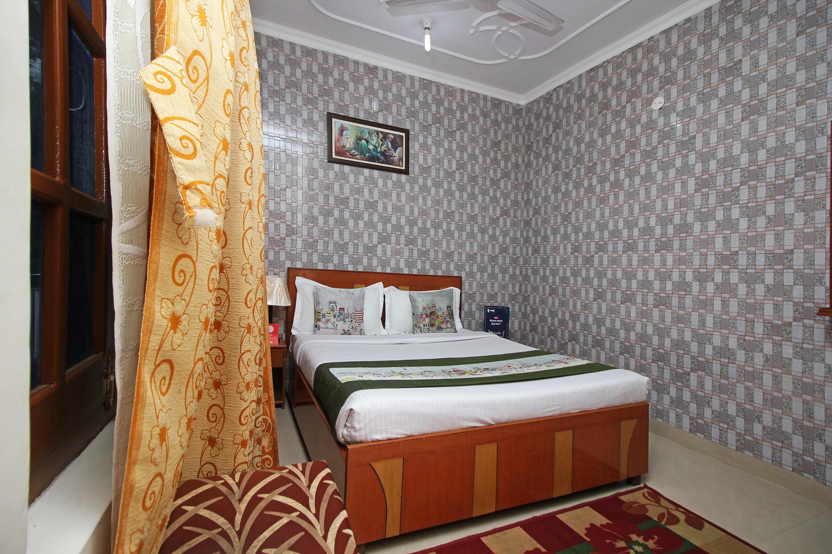 Oyo 4205 Anuj Regency Hotel