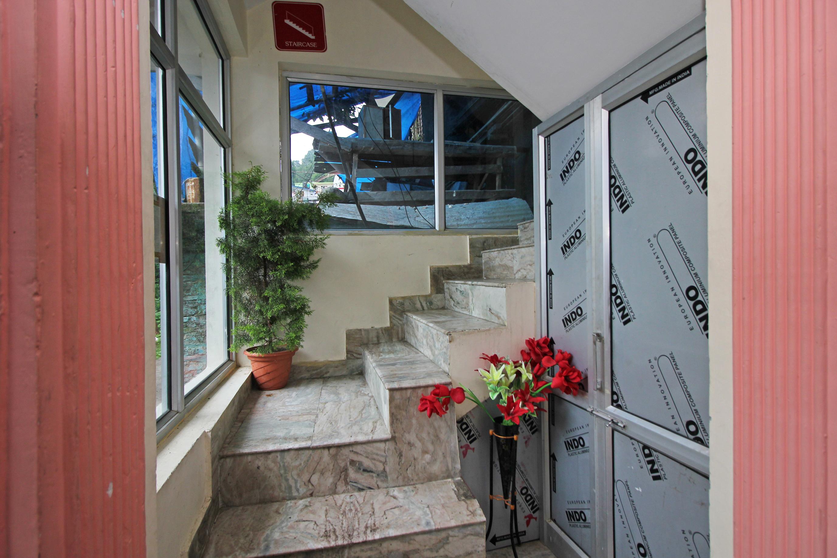 Oyo 4205 Anuj Regency Dharamshala