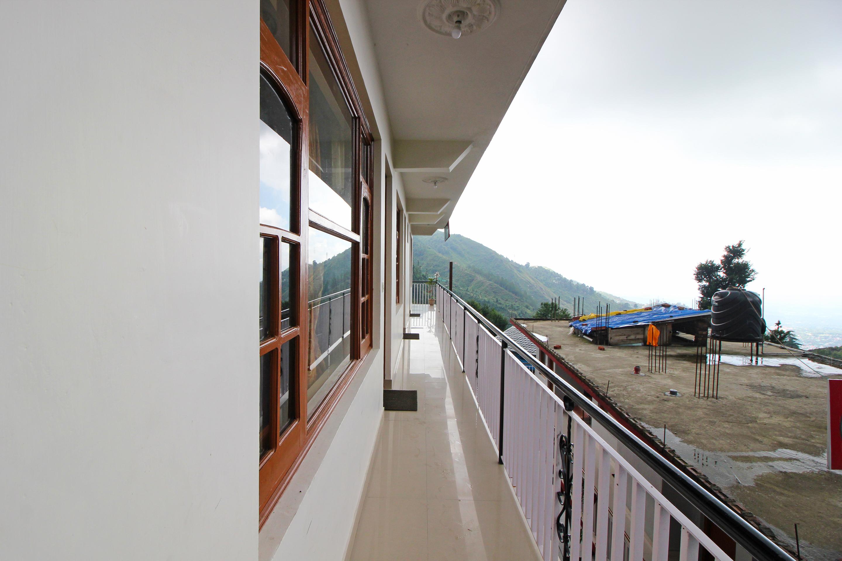 Hotel Oyo 4205 Anuj Regency 3*