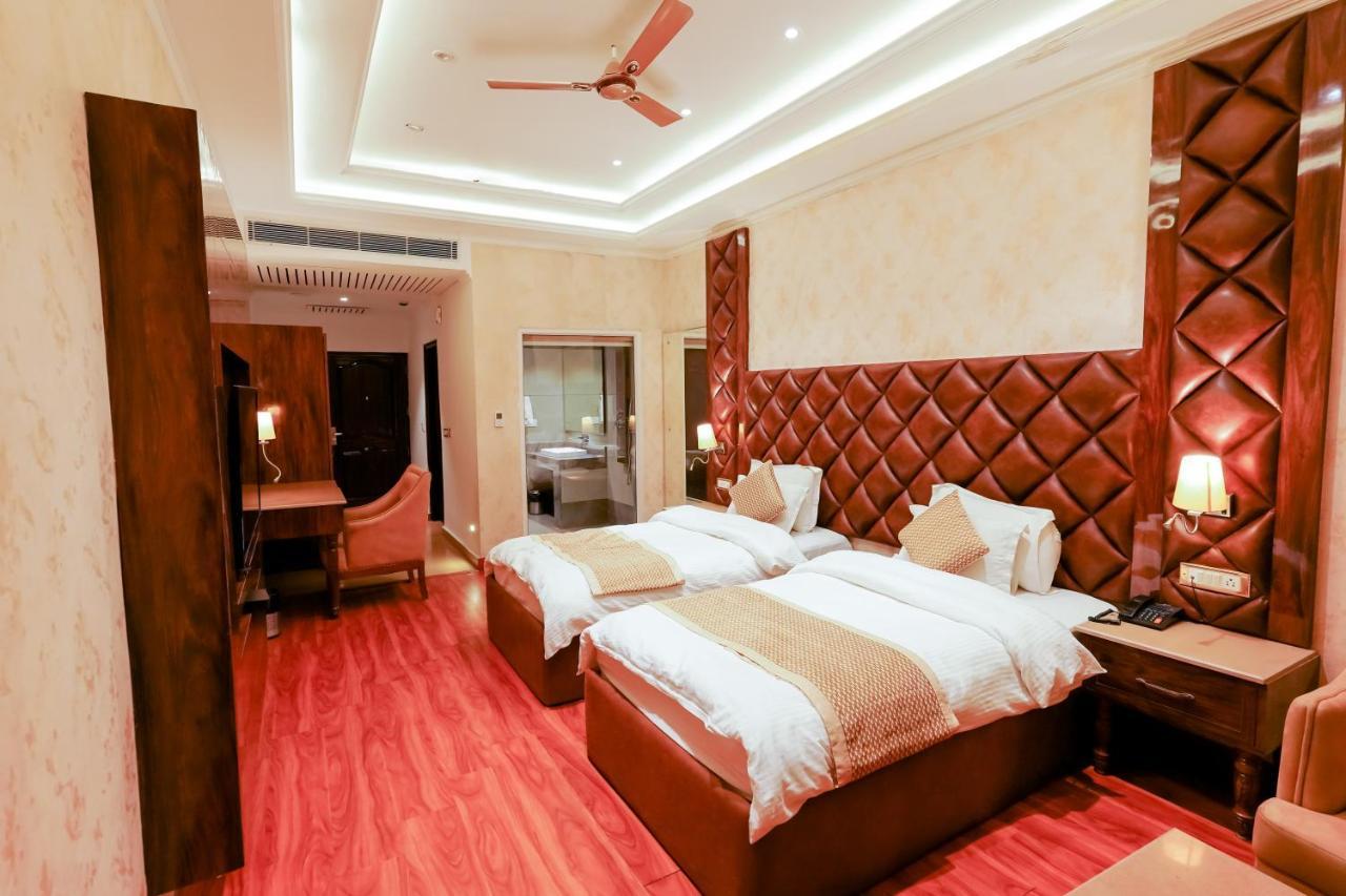 Grand Him Queen Hot And Cold Ac Centralized *