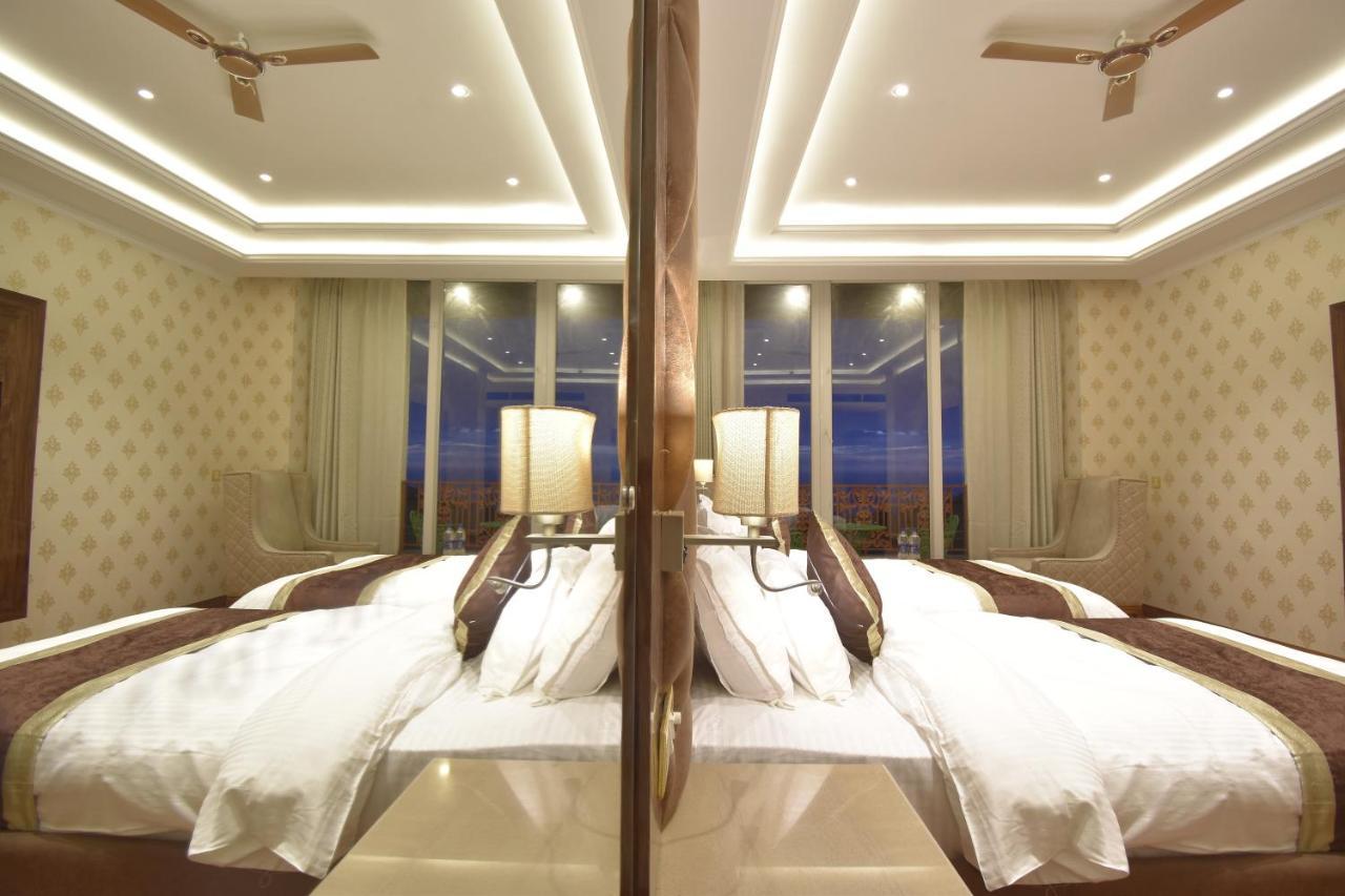 Grand Him Queen Hot And Cold Ac Centralized Dharamshala