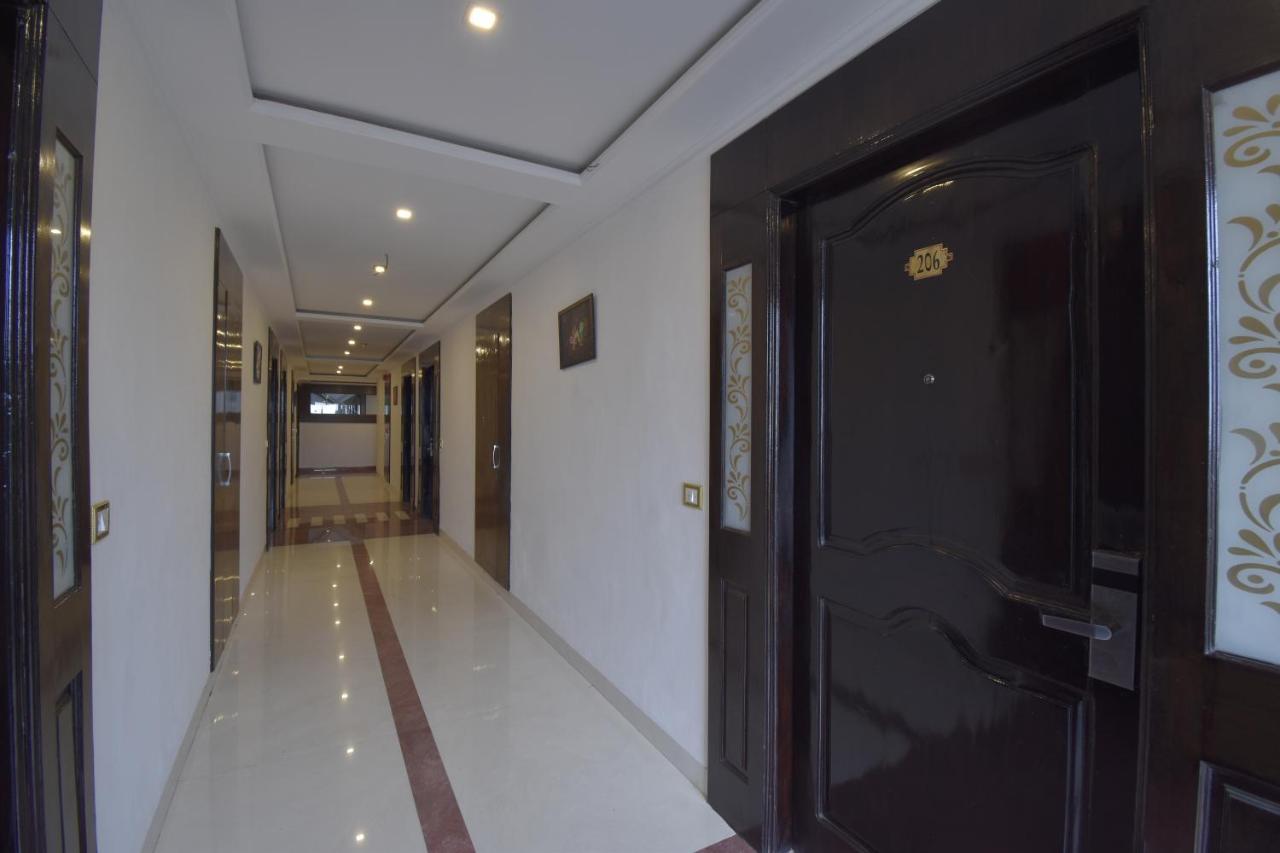 The Royal Castle Hot And Cold Centralized Hotel Dharamshala