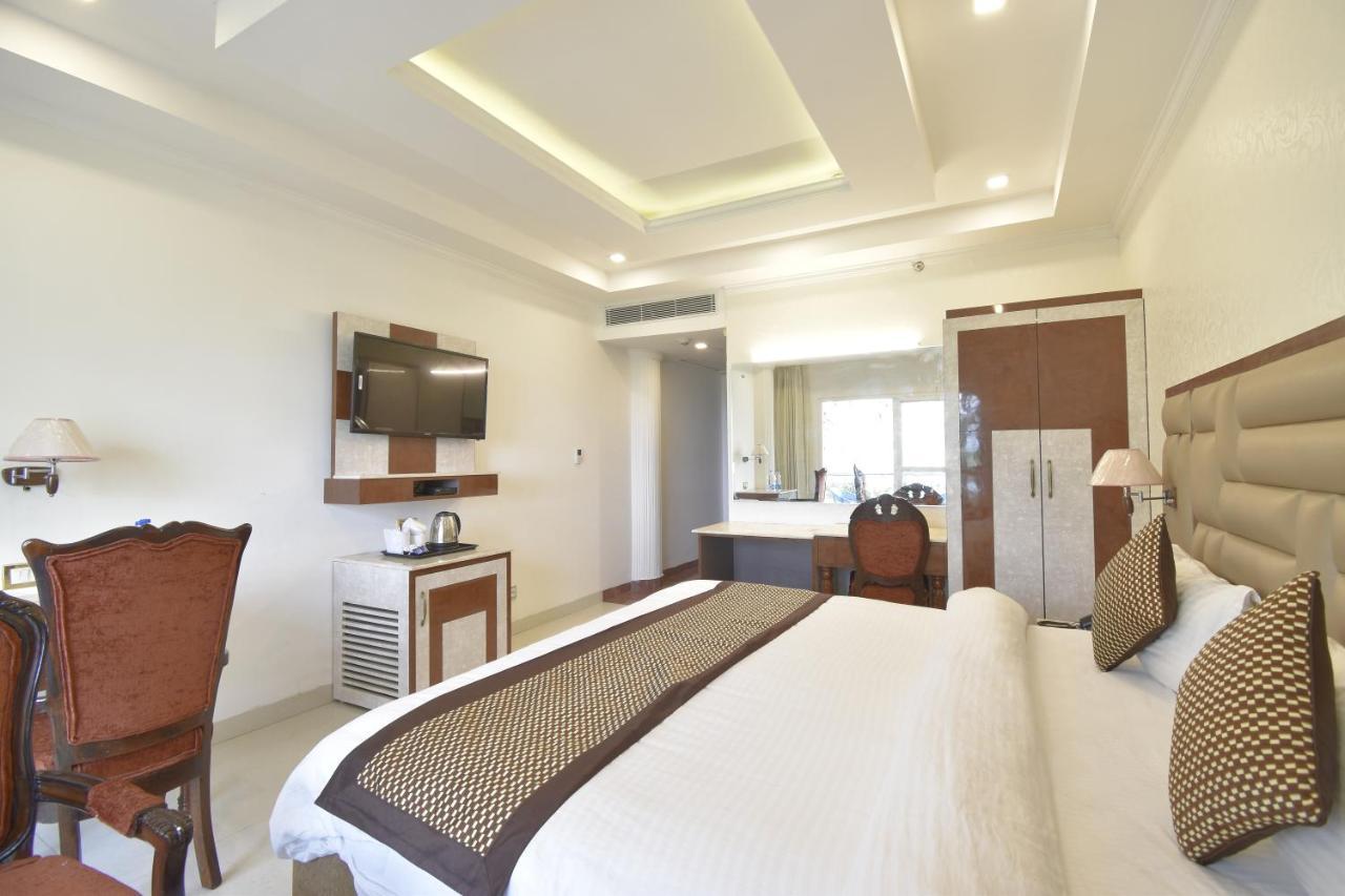 The Royal Castle Hot And Cold Centralized 3*