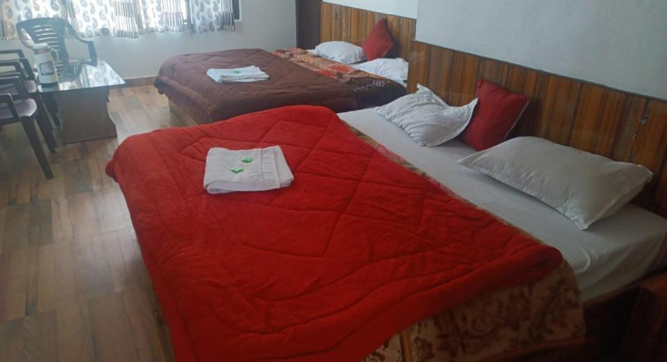 The Himalayan Odyssey And 4*